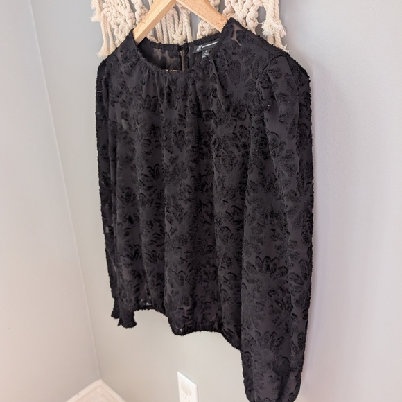 INC International Concepts Black Textured Blouse Floral Sheer Medium - Picture 2 of 7